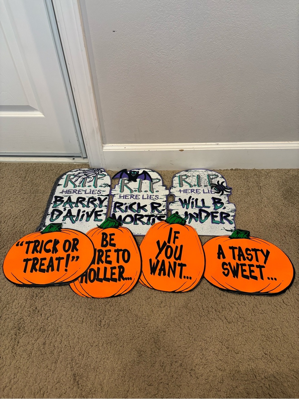 Vintage vinyl Halloween decorations set of 7